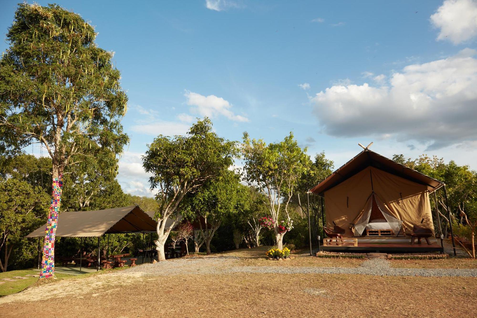 Nuyu Khaoyai Hotel Pong Talong Bagian luar foto